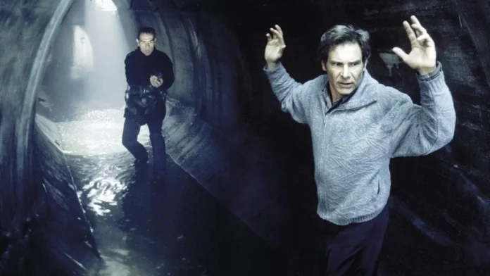 Photo from The Fugitive (1993) featuring Harrison Ford and Tommy Lee Jones, produced by Warner Bros.